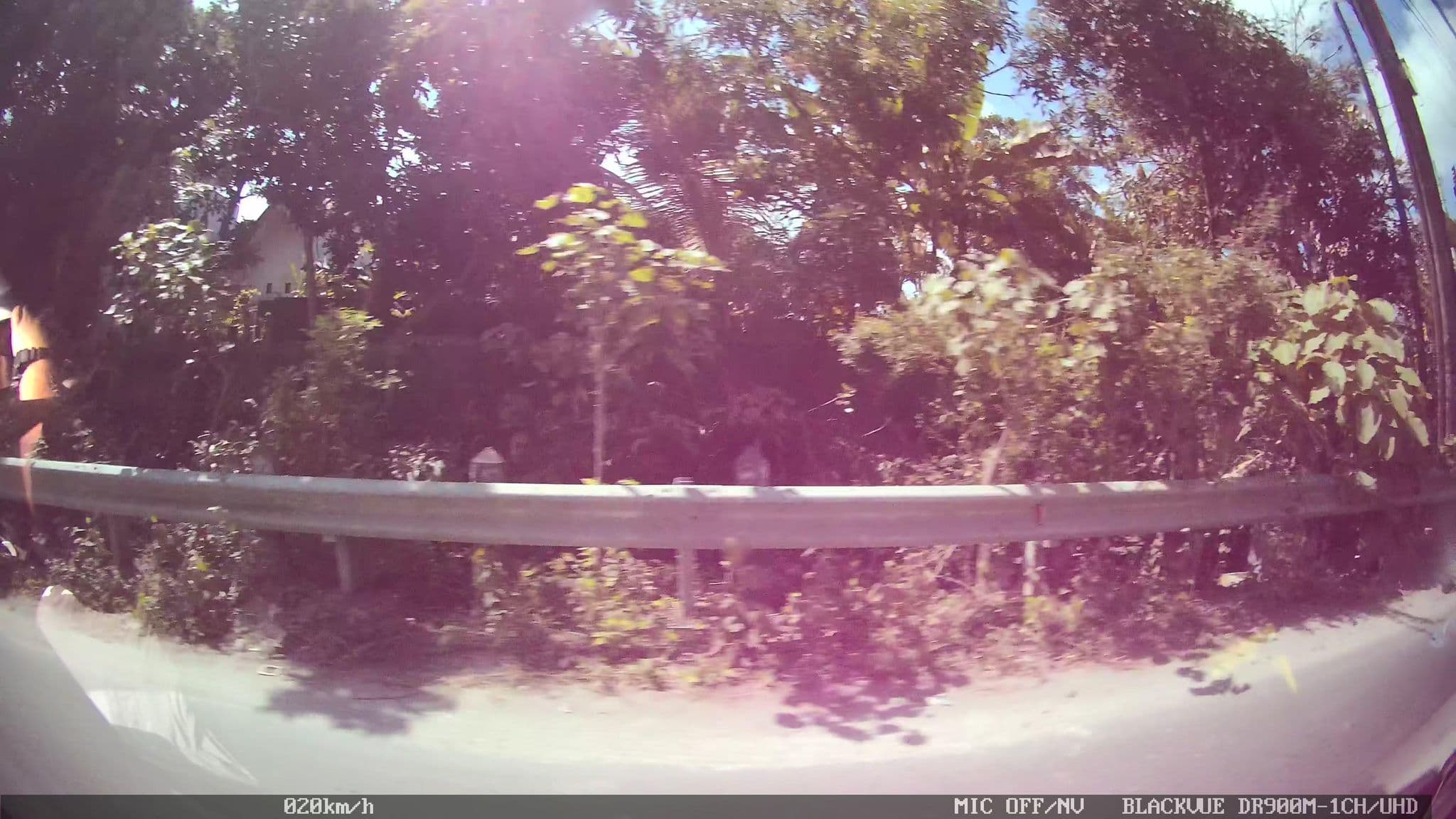 Street view near Nakar Village, Jimbaran — © kaart_2 (CC BY-SA · Mapillary)
