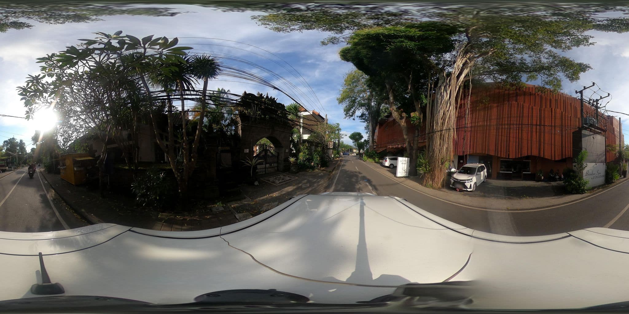Street view near Kupu-Kupu Jimbaran by L'Ocittane, Jimbaran — © Kaart---360 (CC BY-SA · Mapillary)