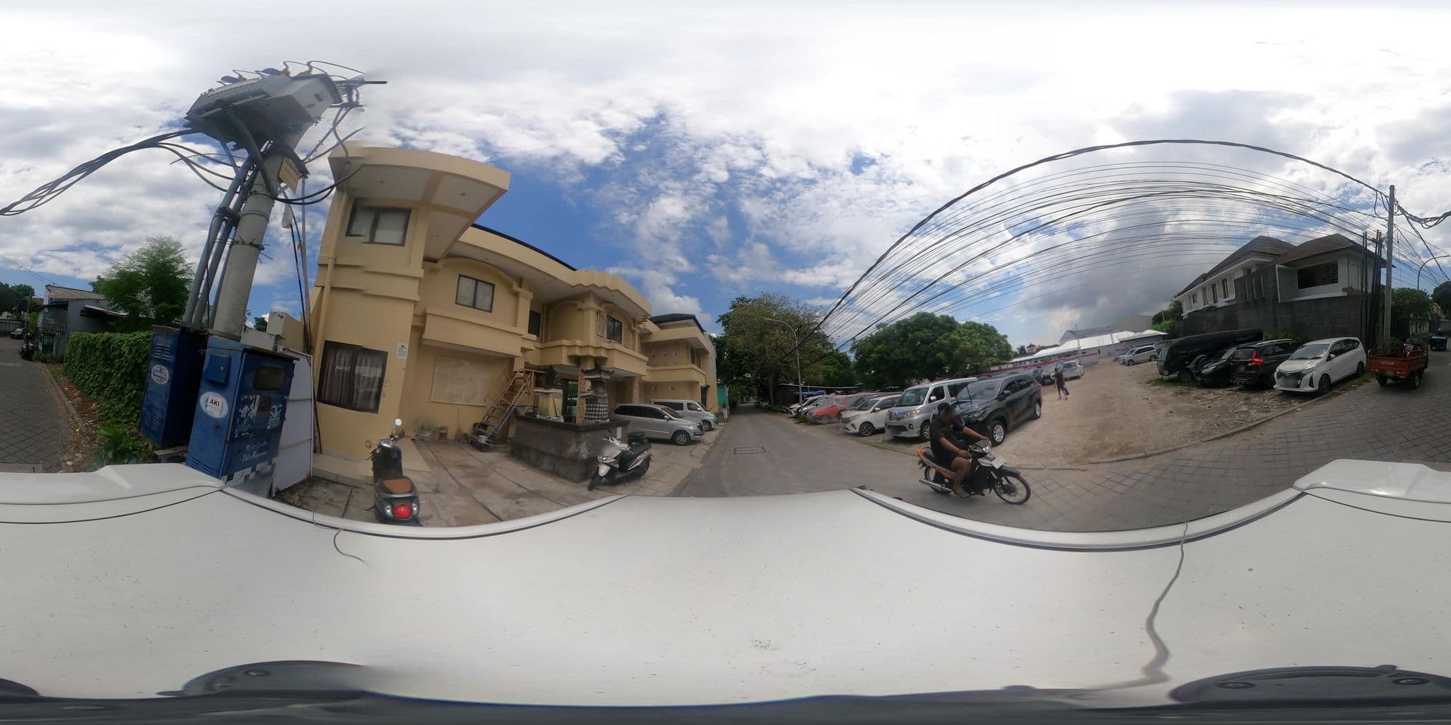 Street view near Next Tuban Bali, Kuta — © Kaart---360 (CC BY-SA · Mapillary)