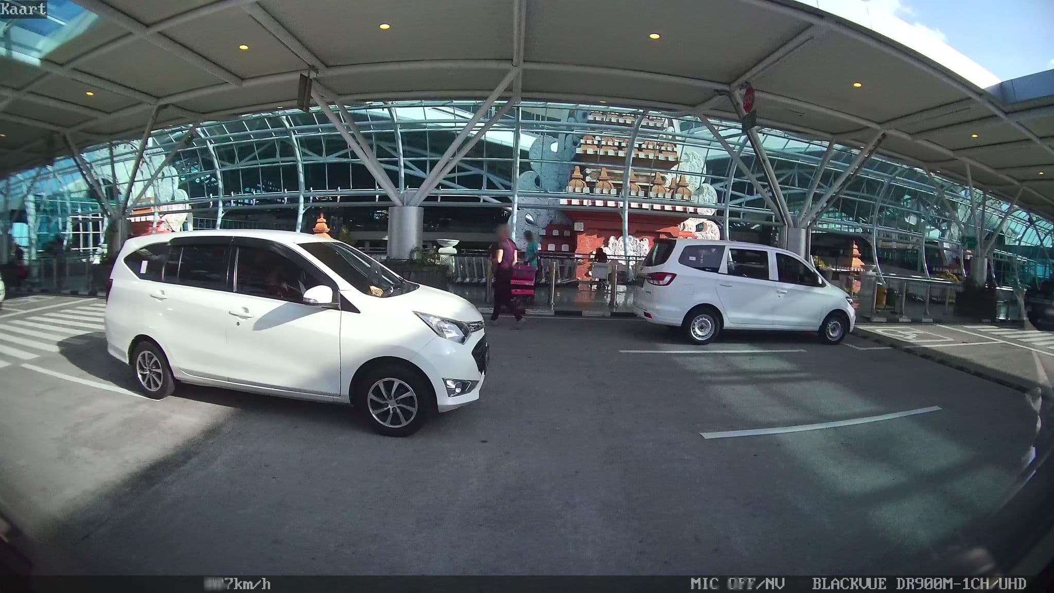 Street view near Harris Hotel, Kuta — © kaart_2 (CC BY-SA · Mapillary)