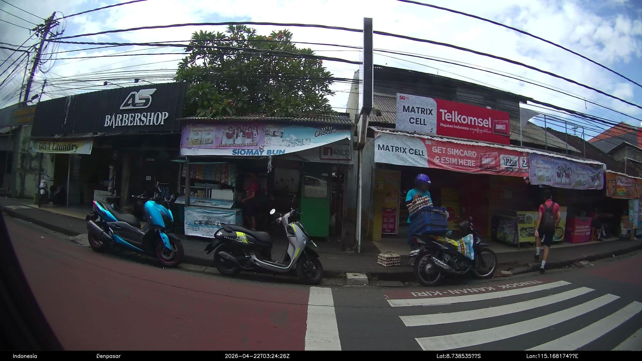 Street view near pondok 2 A, Kuta — © Kaart---RIGHT (CC BY-SA · Mapillary)