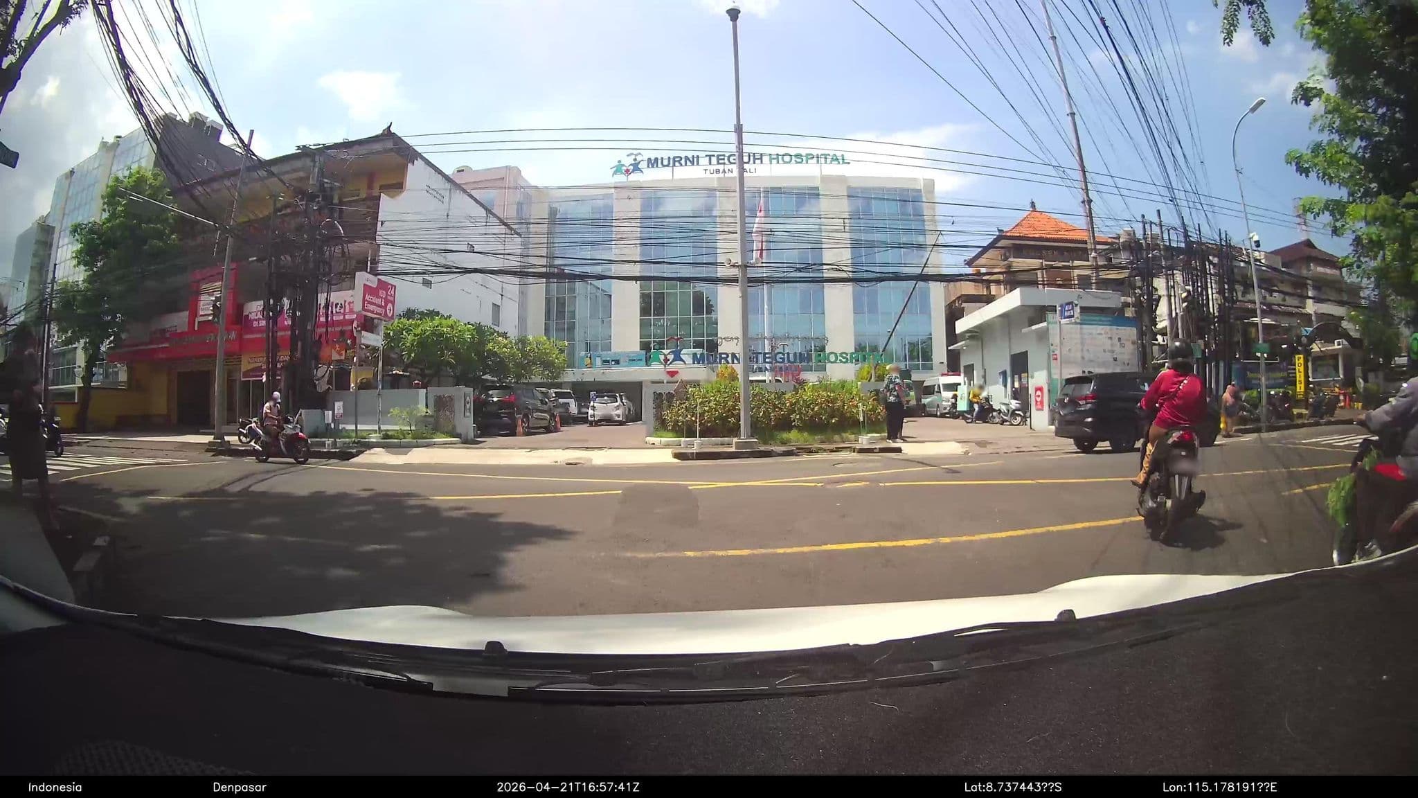 Street view near Hotel Neo Kuta Tuban, Kuta — © Kaart---360 (CC BY-SA · Mapillary)
