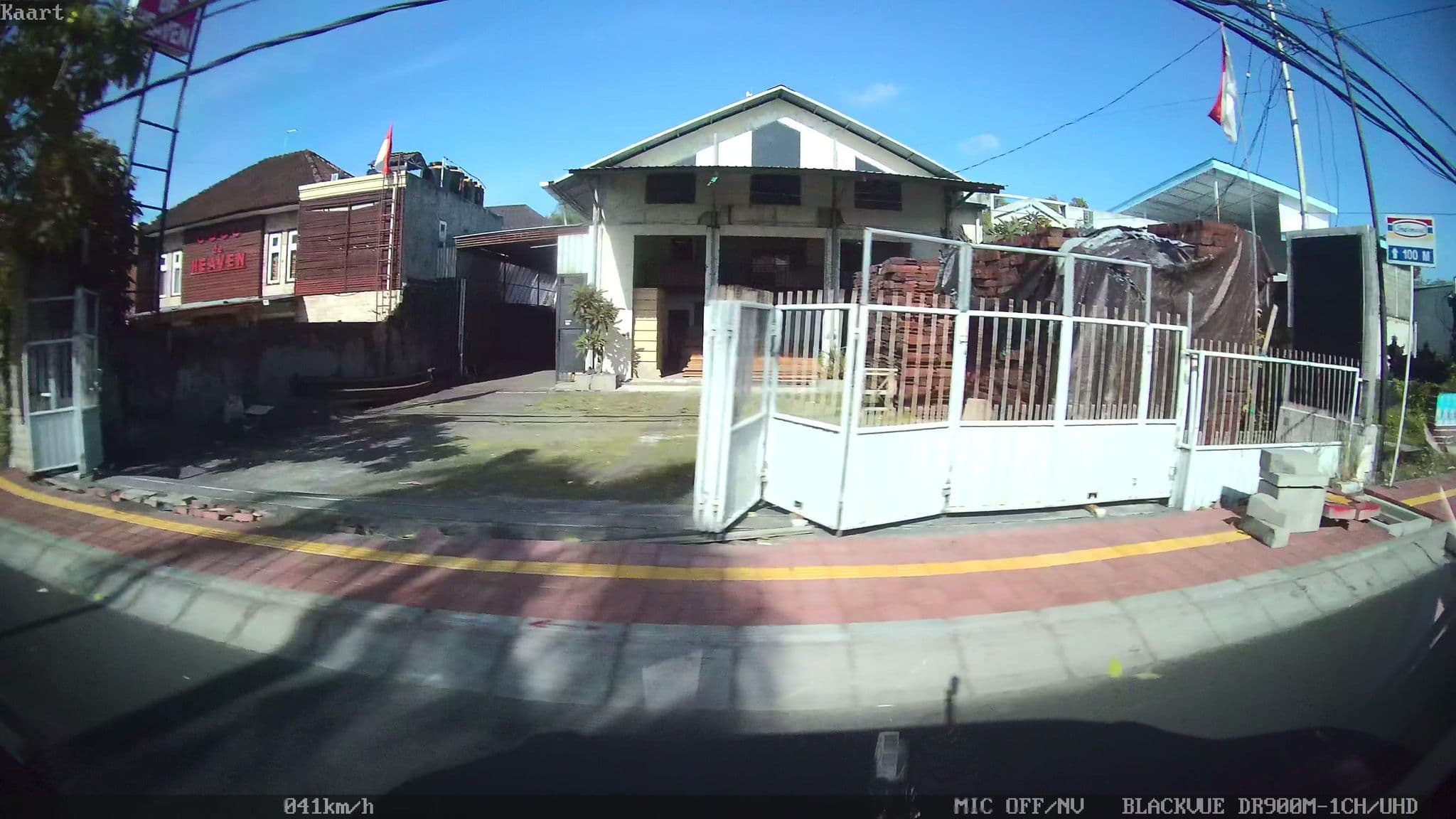 Street view near Coco de Heaven, Kuta — © kaart_2 (CC BY-SA · Mapillary)