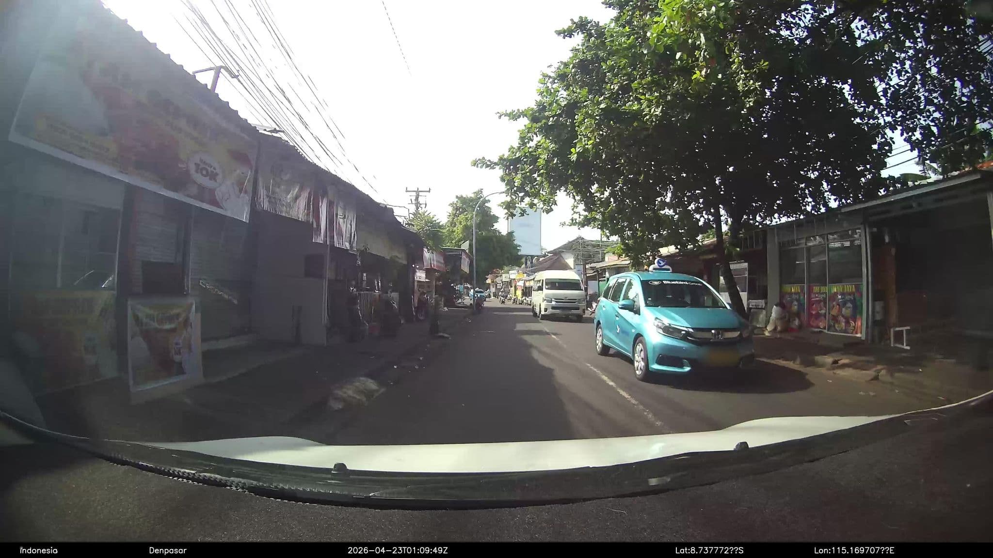 Street view near the turista bali, Kuta — © Kaart---FRONT (CC BY-SA · Mapillary)