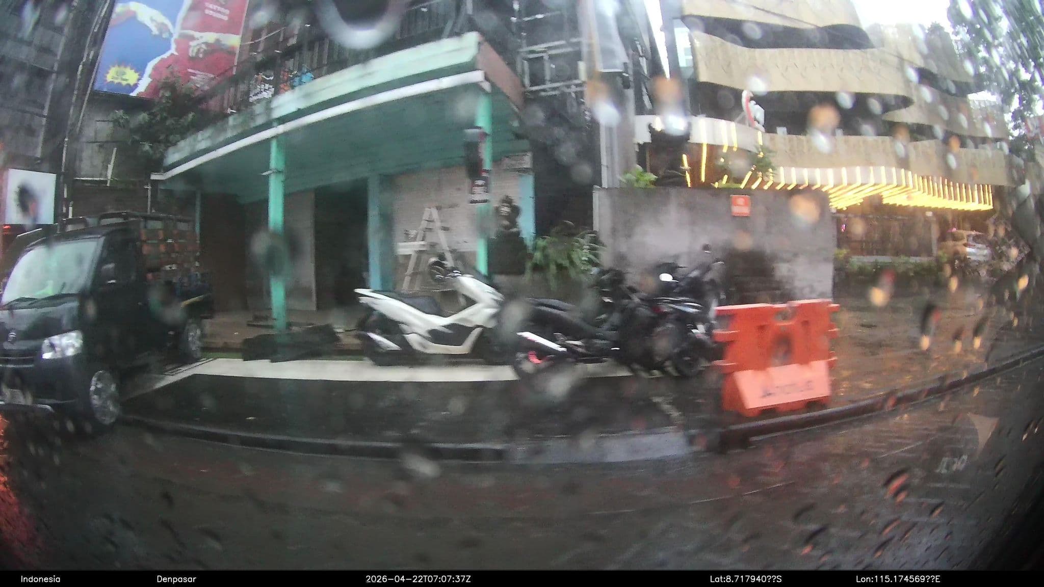 Street view near Beneyasa I beach inn, Kuta — © Kaart---360 (CC BY-SA · Mapillary)