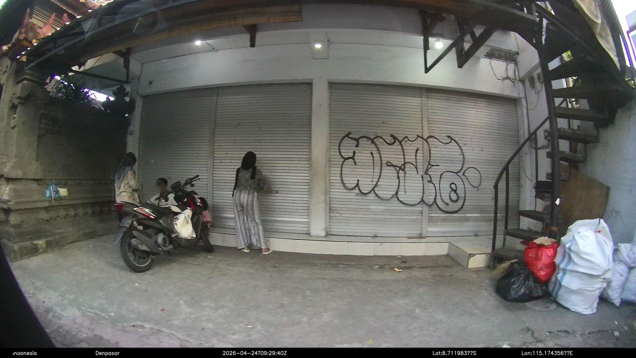 Street view near Bedplus Backpacker, Legian — © Kaart---RIGHT (CC BY-SA · Mapillary)