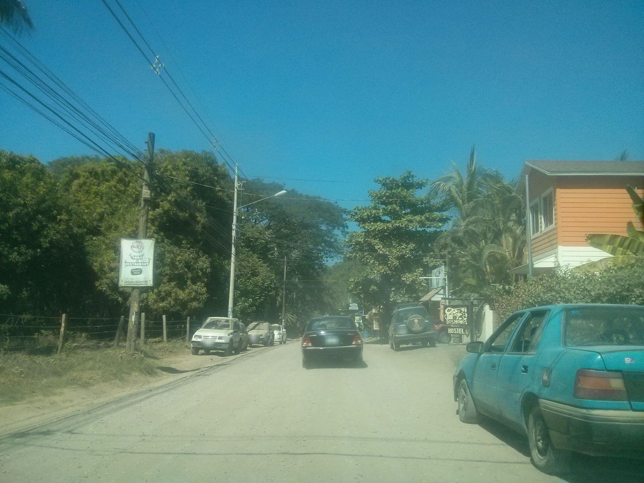 Street view near Hotel Lavasurf, Paquera