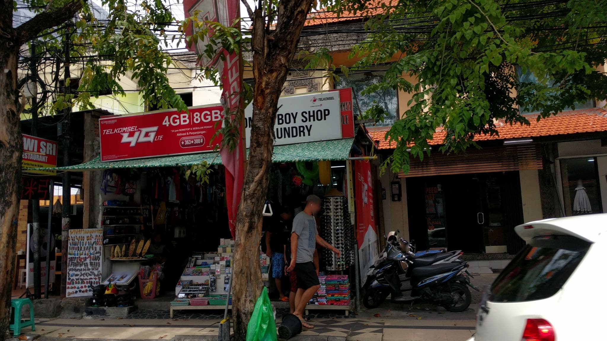 Street view near Lobby @ The Tusita Hotel, Kuta — © tfachrina (CC BY-SA · Mapillary)