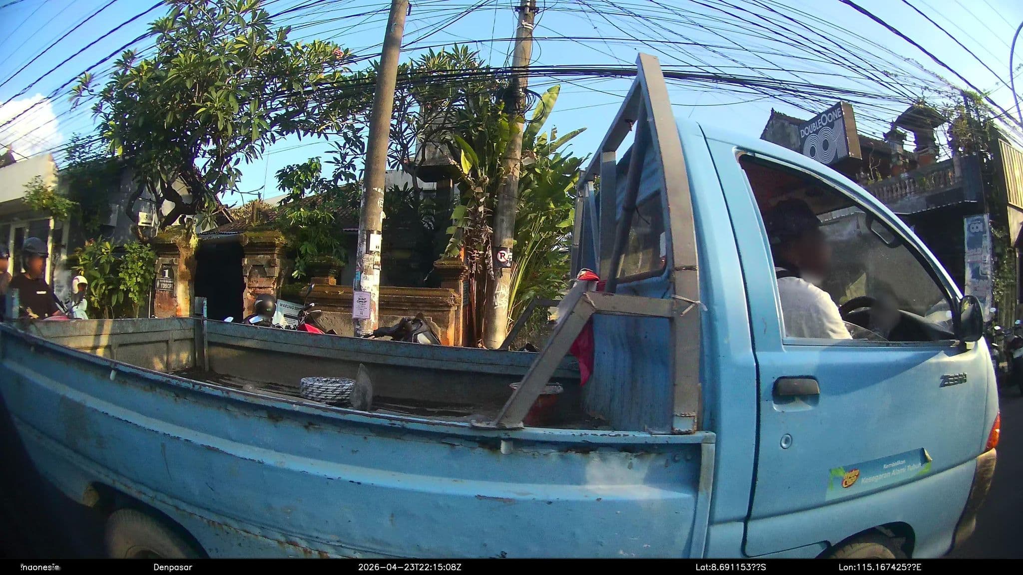 Street view near Villa Abaca, Legian — © Kaart---RIGHT (CC BY-SA · Mapillary)