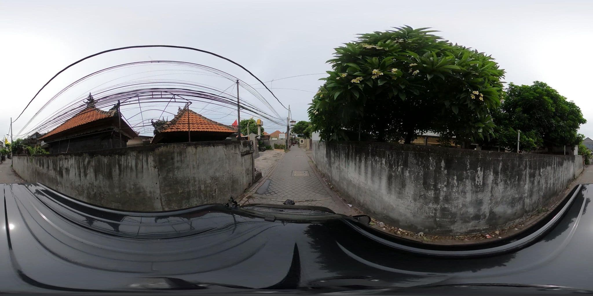 Street view near Pudak Sari Unizou Hostel, Kuta — © flashkiwi (CC BY-SA · Mapillary)