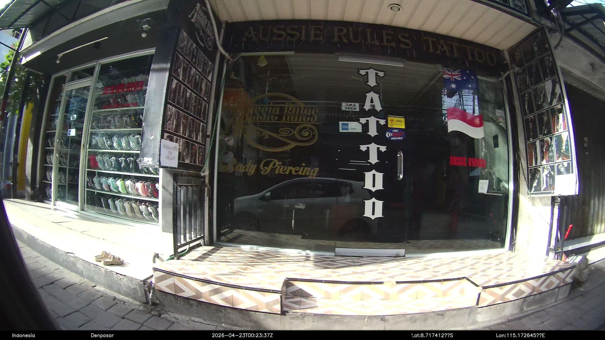 Street view near Okies House, Kuta — © Kaart---RIGHT (CC BY-SA · Mapillary)