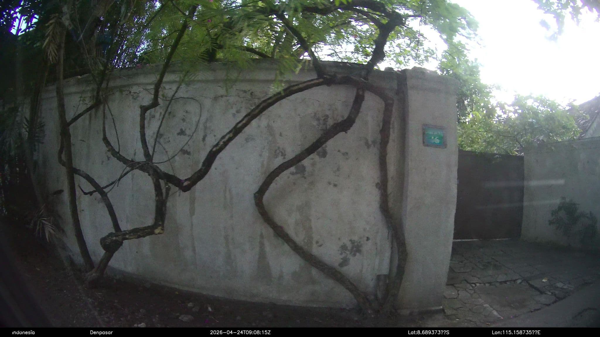 Street view near The Blue Loft, Legian — © Kaart---RIGHT (CC BY-SA · Mapillary)