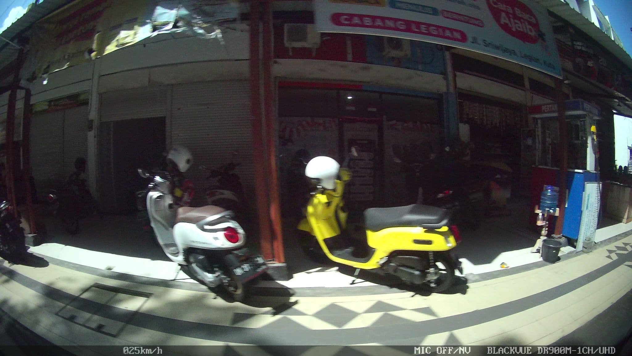 Street view near Natara Beach Hotel, Legian — © kaart_2 (CC BY-SA · Mapillary)