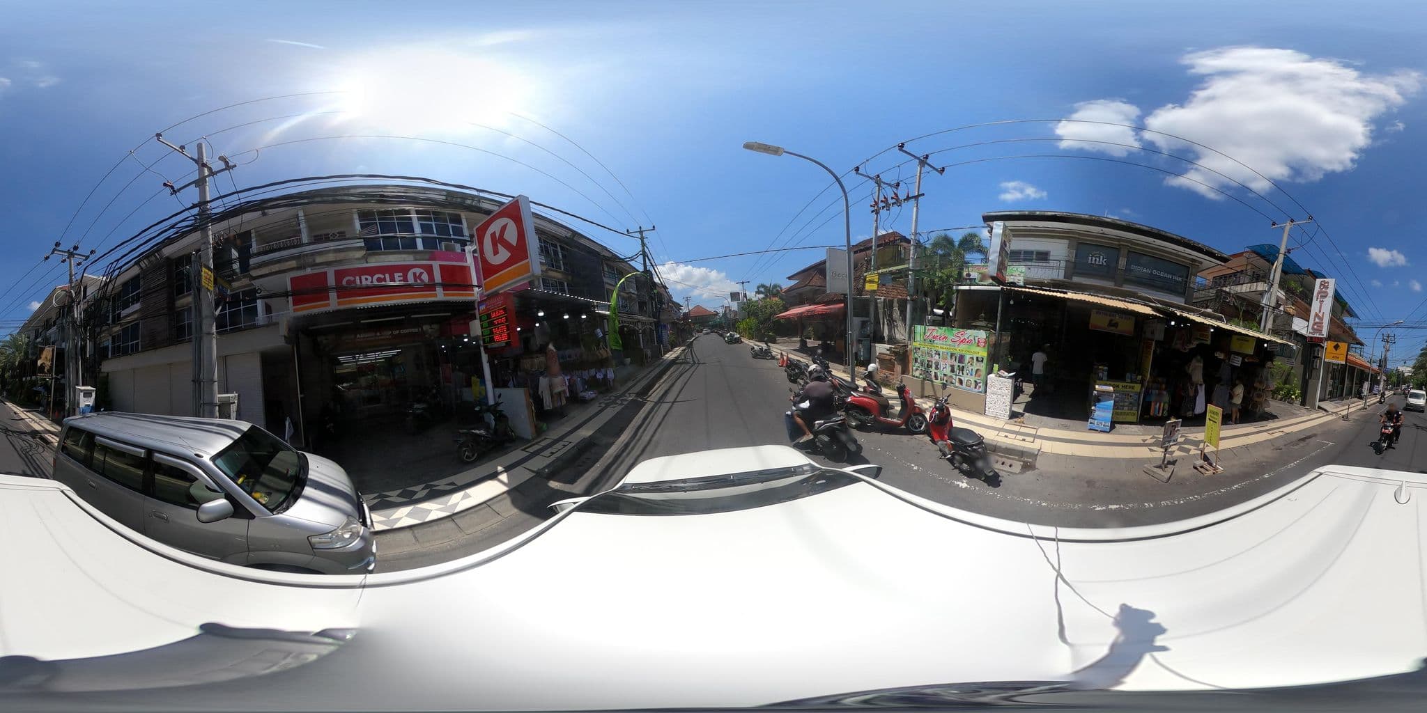 Street view near Z Hotel, Seminyak, Legian — © kaart_360 (CC BY-SA · Mapillary)