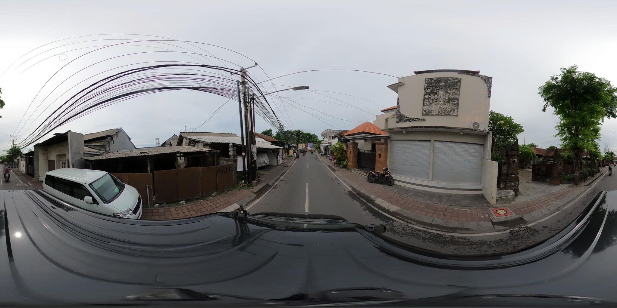 Street view near Mahe Garden Inn and Villas, Kuta — © flashkiwi (CC BY-SA · Mapillary)