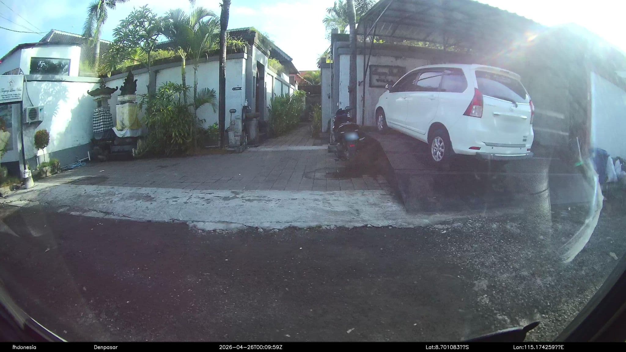 Street view near Hotel Bedugul, Legian — © Kaart---LEFT (CC BY-SA · Mapillary)