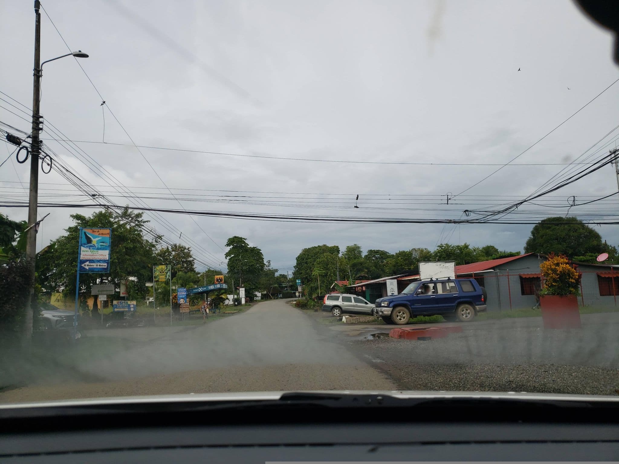 Street view near La Fiore de Bahia, Uvita