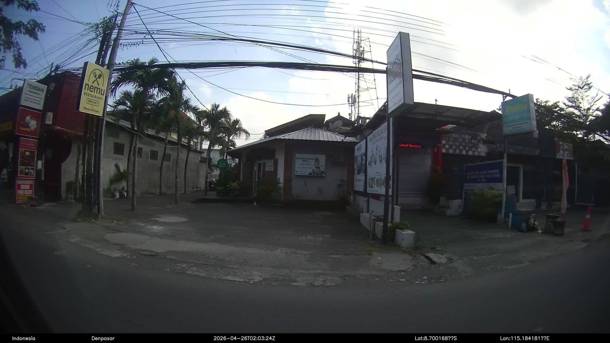 Street view near Bali Lodge, Legian — © Kaart---RIGHT (CC BY-SA · Mapillary)