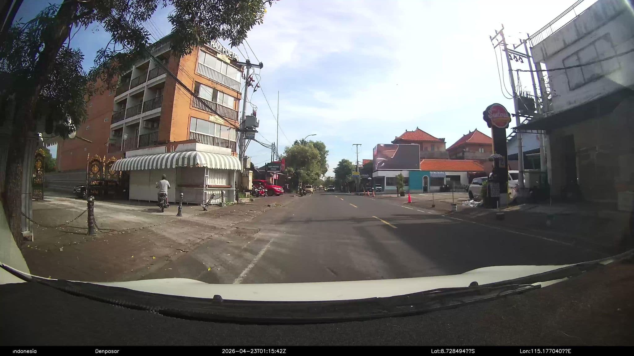 Street view near Arya Amed Beach Resort, Kuta — © Kaart---360 (CC BY-SA · Mapillary)