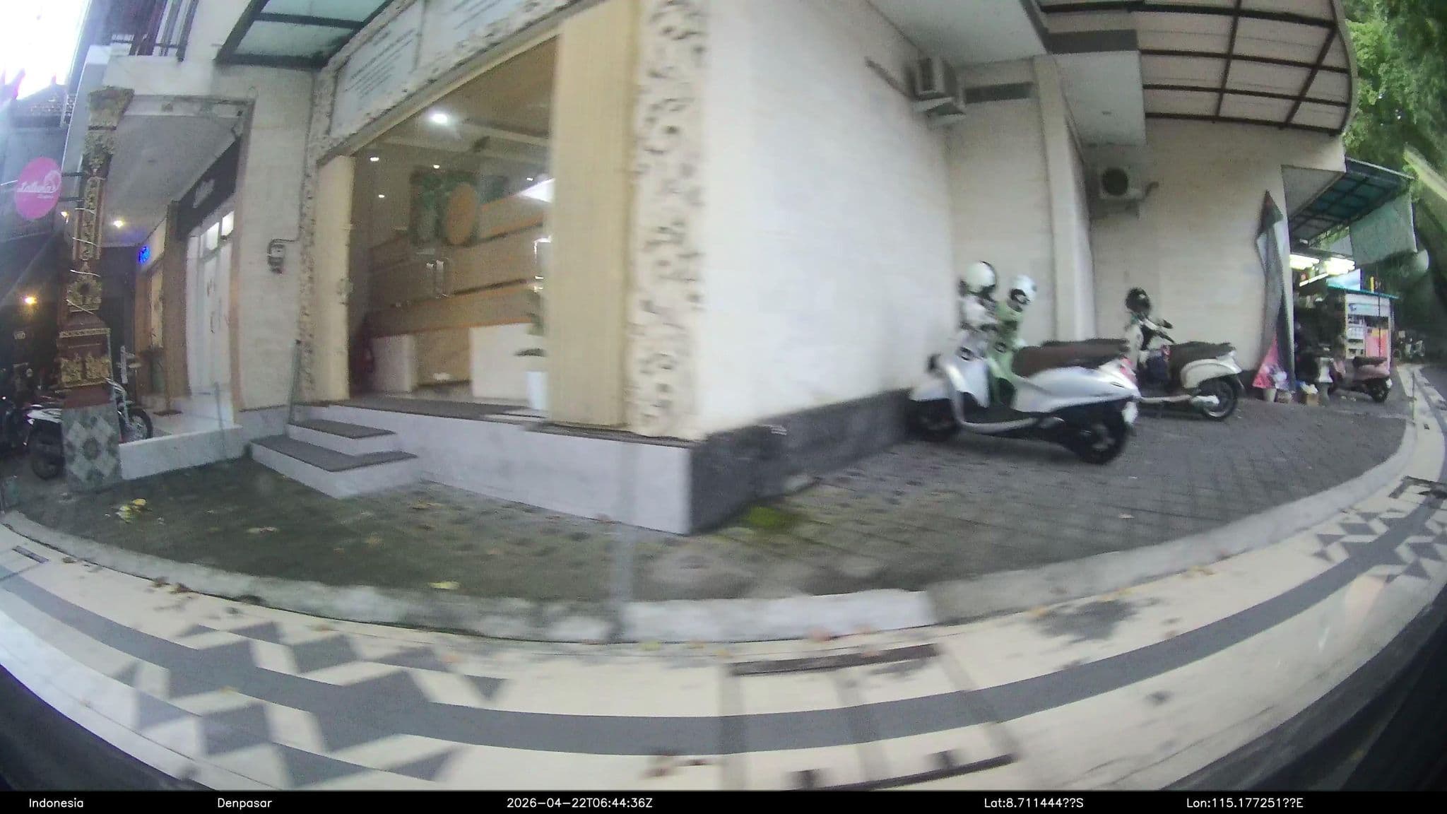 Street view near Puri Bagus Villa, Legian — © Kaart---LEFT (CC BY-SA · Mapillary)