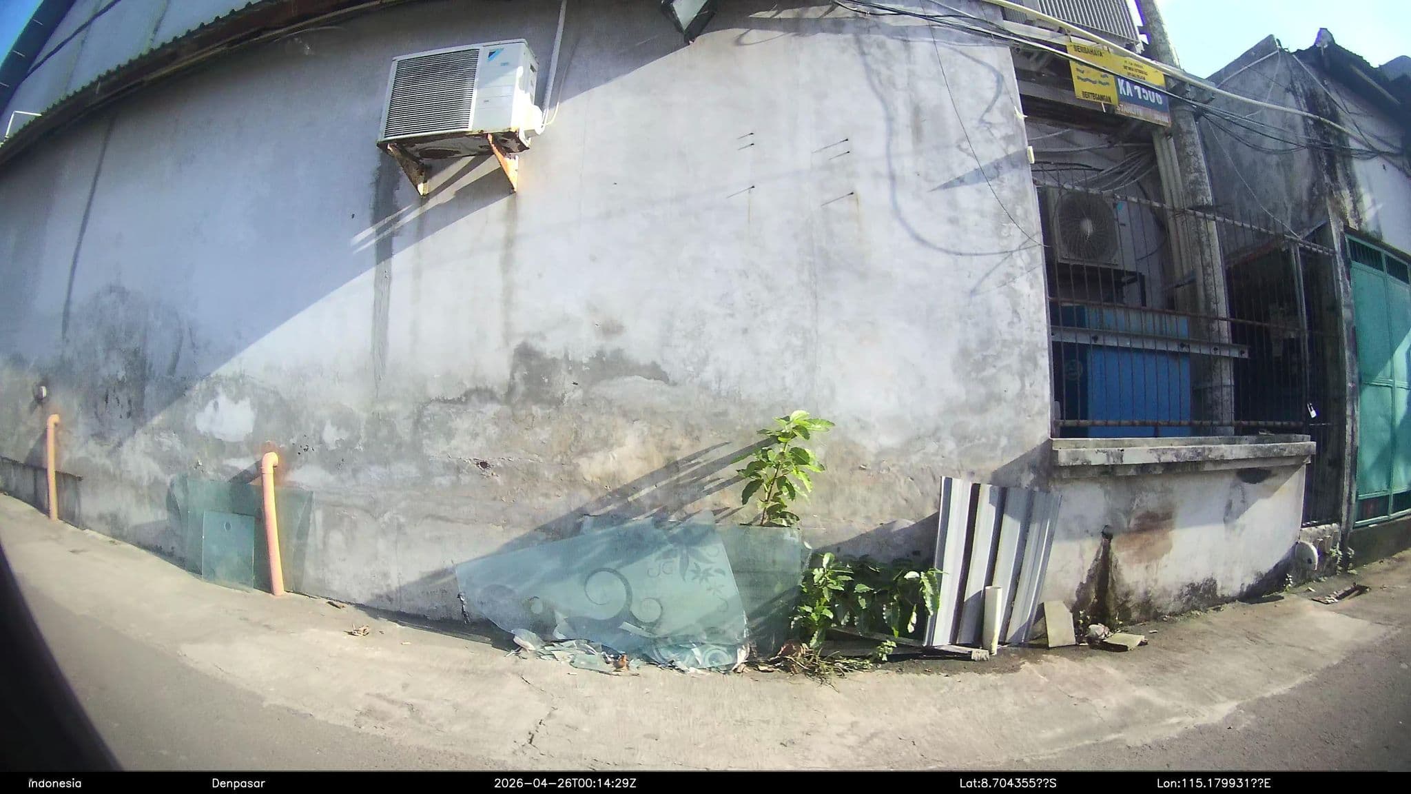 Street view near Samudera Hotel, Legian — © Kaart---RIGHT (CC BY-SA · Mapillary)