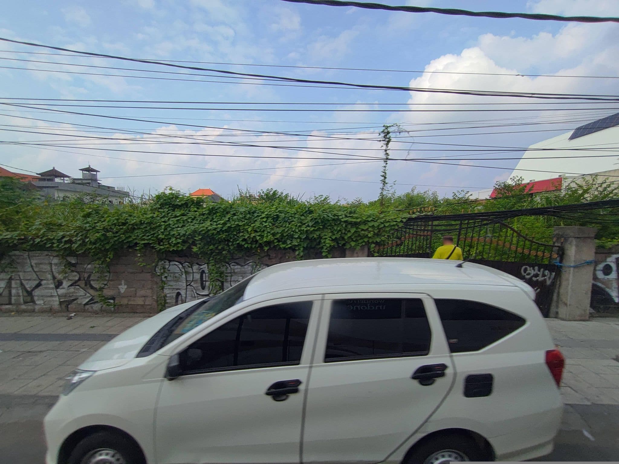 Street view near Amaris Hotel Dewi Sri Kuta - Bali, Legian — © FotoPeta (CC BY-SA · Mapillary)