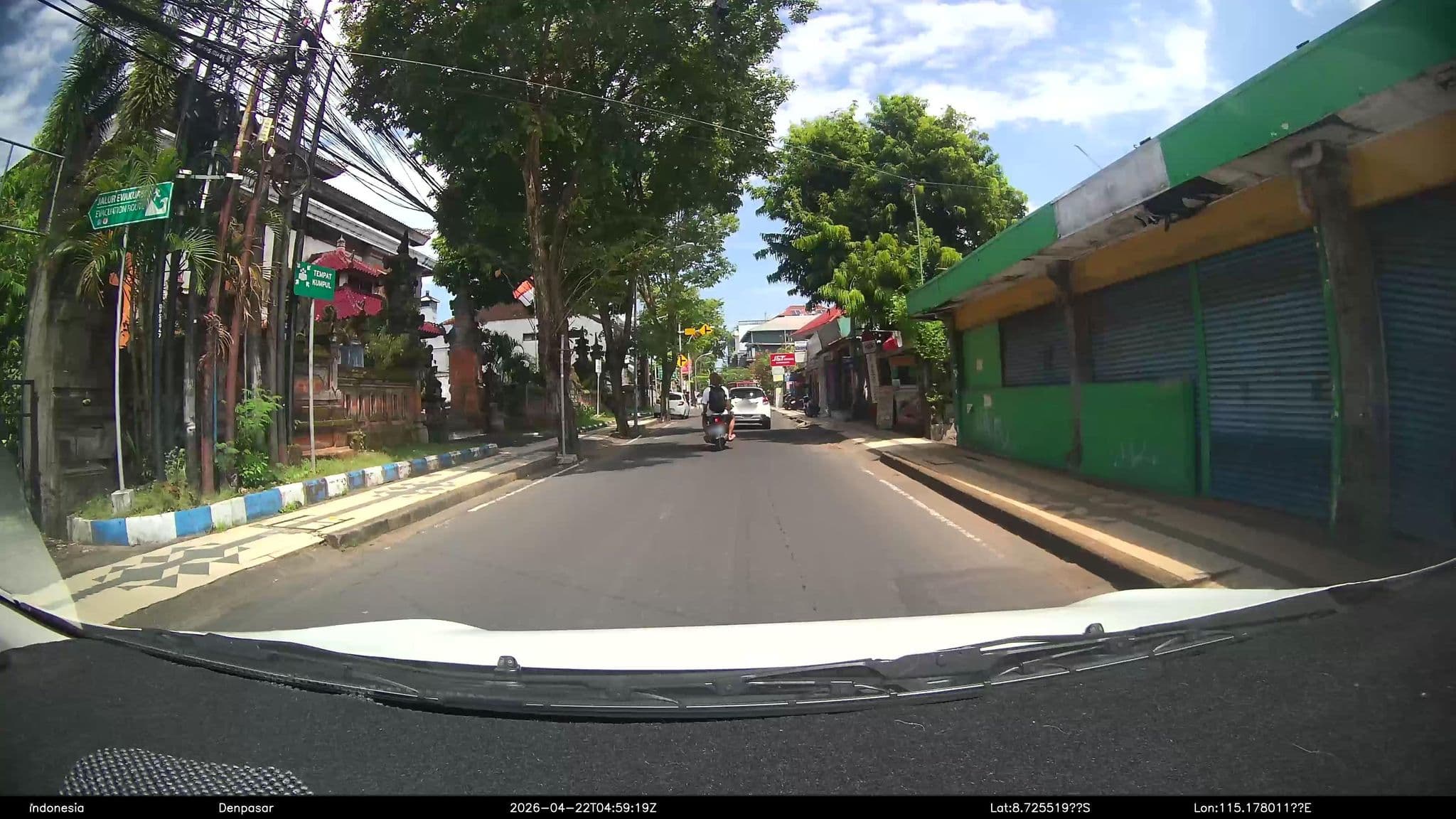 Street view near Room 1628 at Eden Hotel Kuta, Kuta — © Kaart---FRONT (CC BY-SA · Mapillary)