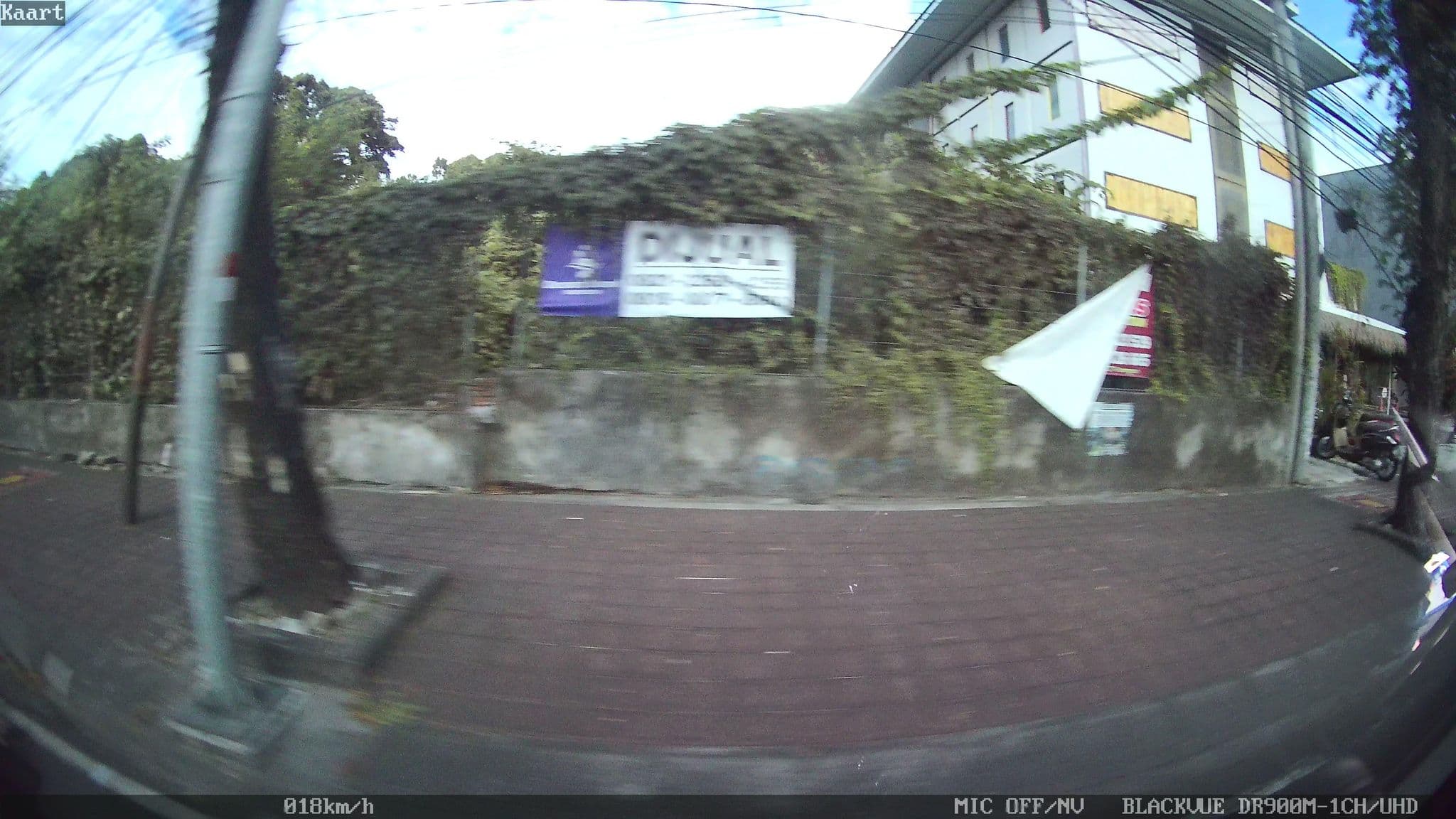 Street view near Pop! Hotel Dewi Sri, Legian — © kaart_2 (CC BY-SA · Mapillary)