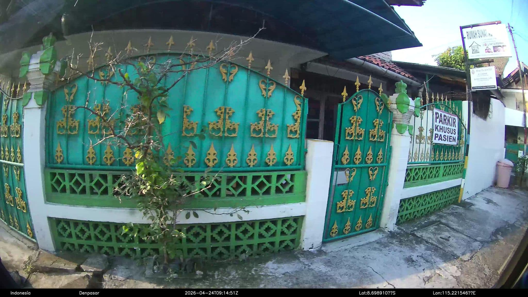 Street view near Hotel WERDHA PURA, Sanur — © Kaart---LEFT (CC BY-SA · Mapillary)
