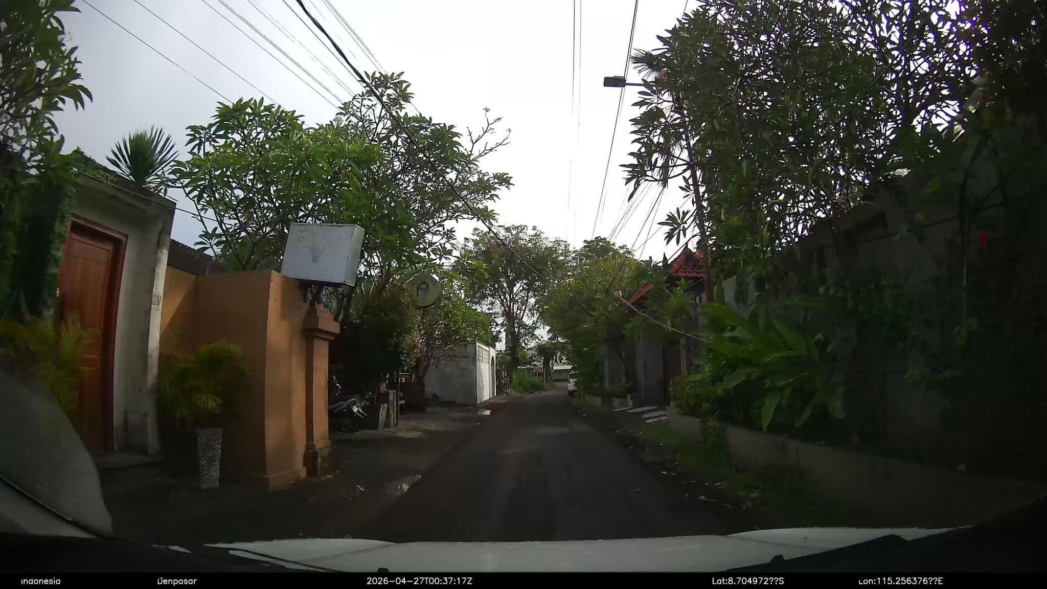 Street view near Pesraman Hotel & Apartment, Sanur — © Kaart---FRONT (CC BY-SA · Mapillary)