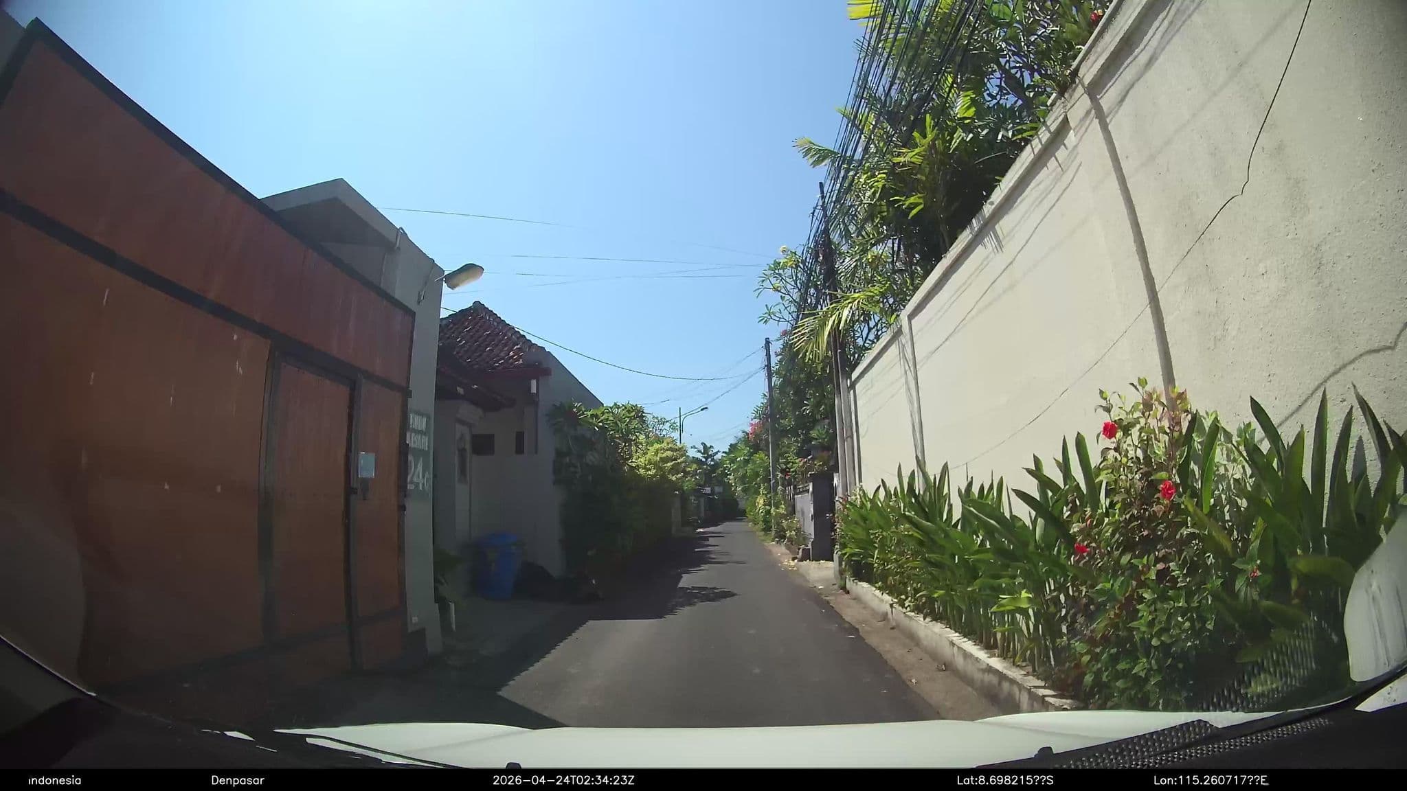 Street view near Bali Golden Villas, Sanur — © Kaart---FRONT (CC BY-SA · Mapillary)