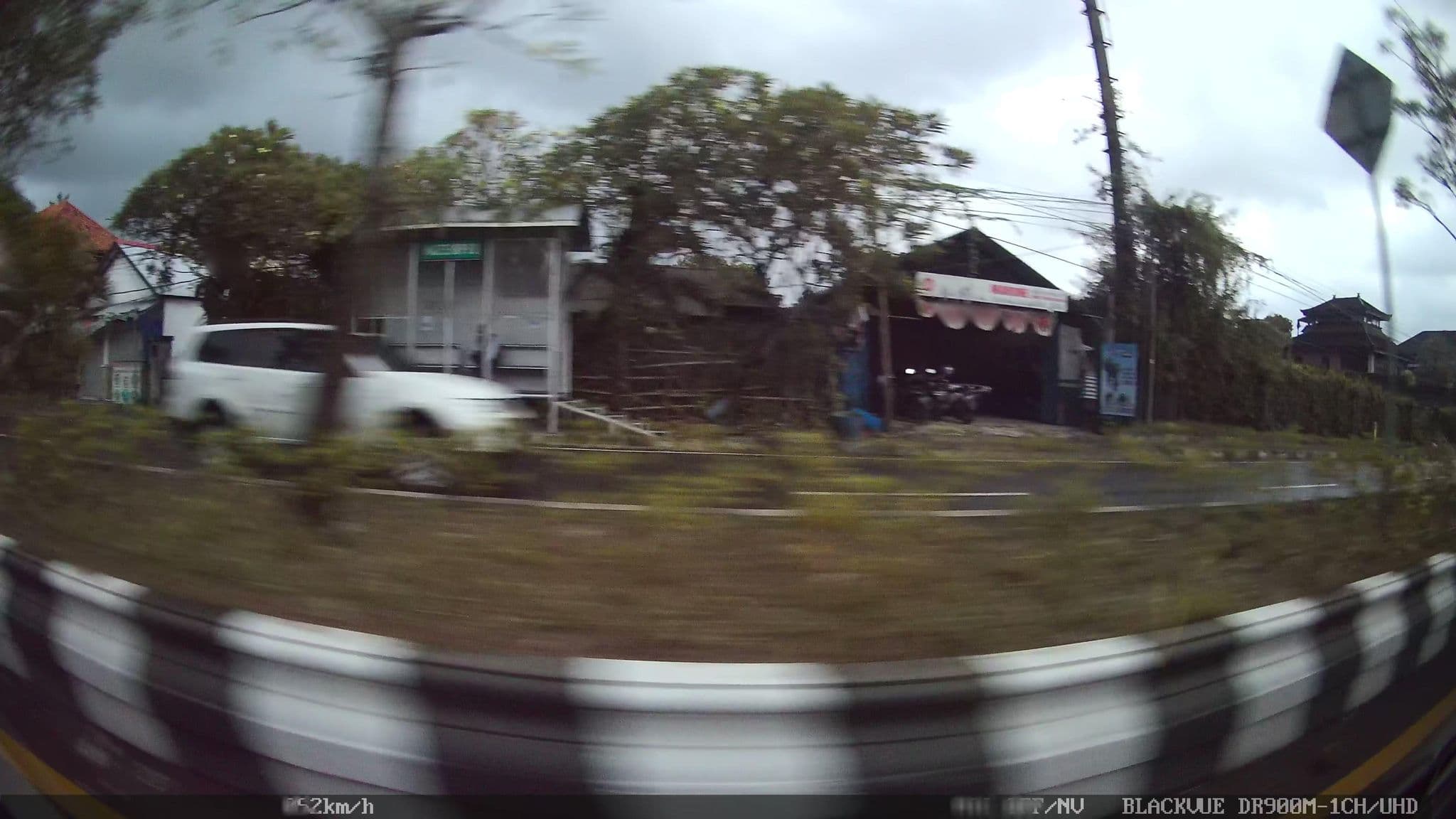 Street view near Penginapan Ibu Dewi, Sanur — © kaart_2 (CC BY-SA · Mapillary)