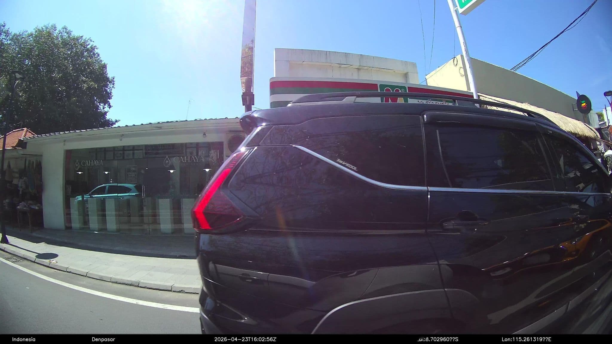 Street view near Lestari Homestay, Sanur — © Kaart---RIGHT (CC BY-SA · Mapillary)