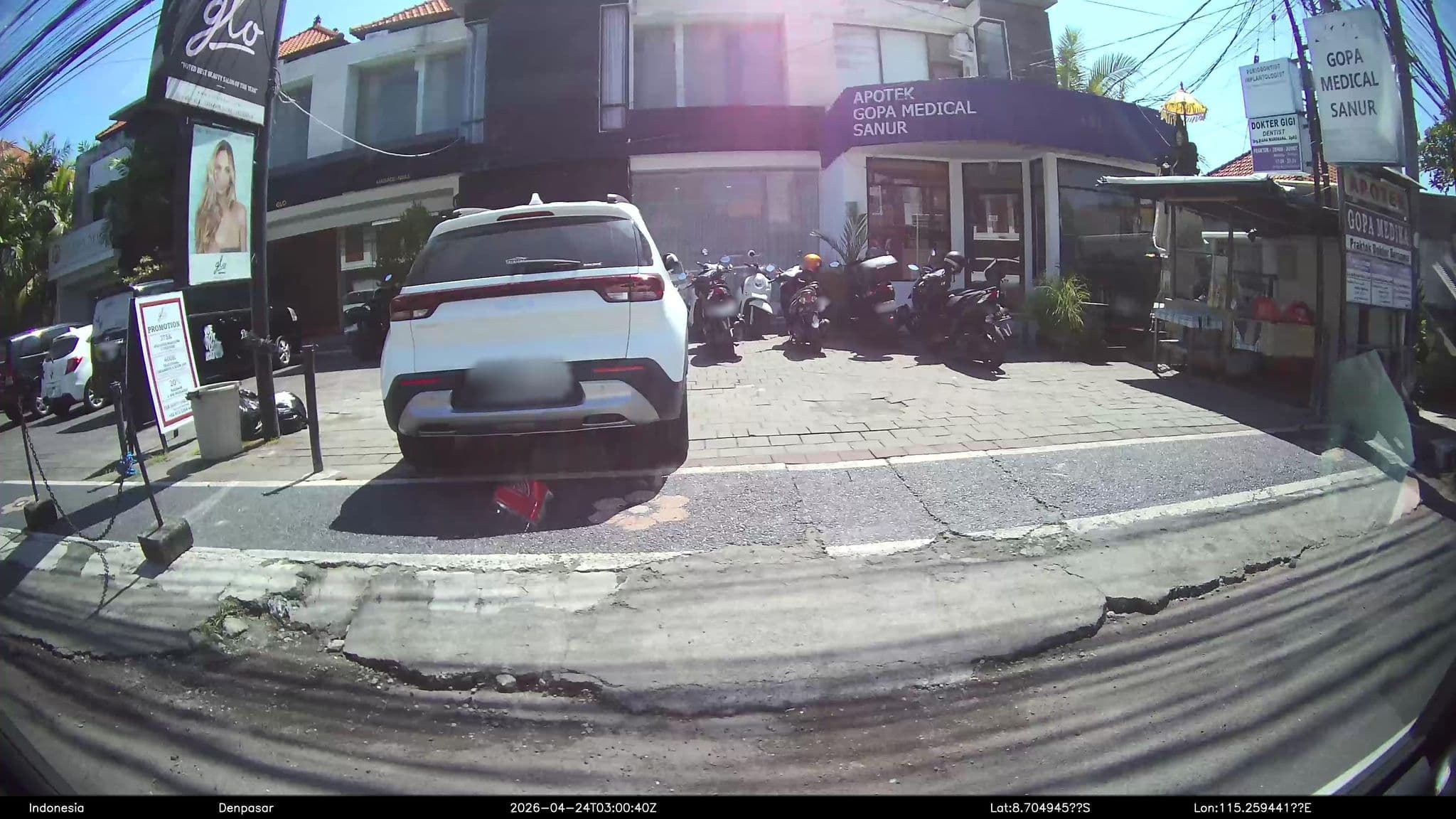 Street view near Khrisna Homestay Sanur, Sanur — © Kaart---LEFT (CC BY-SA · Mapillary)