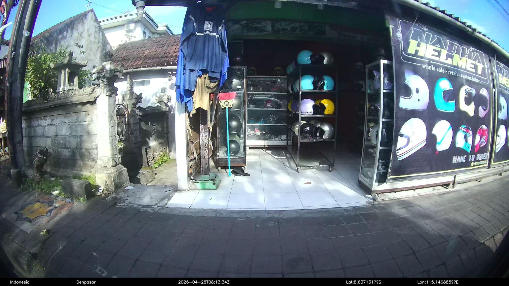 Street view near Homestay Dadong Jegeg, Dalung — © Kaart---LEFT (CC BY-SA · Mapillary)