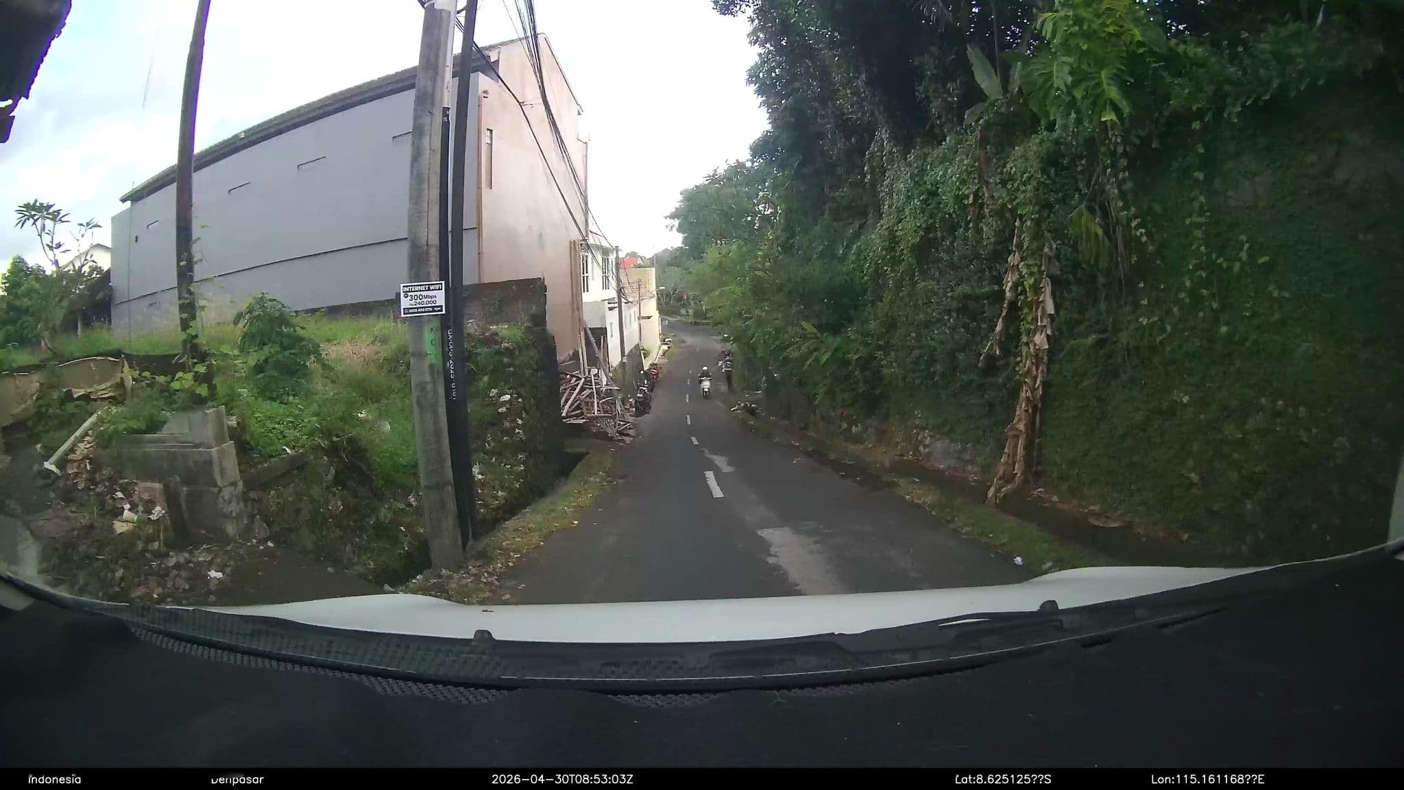 Street view near Villa Palem Canggu, Dalung — © Kaart---FRONT (CC BY-SA · Mapillary)
