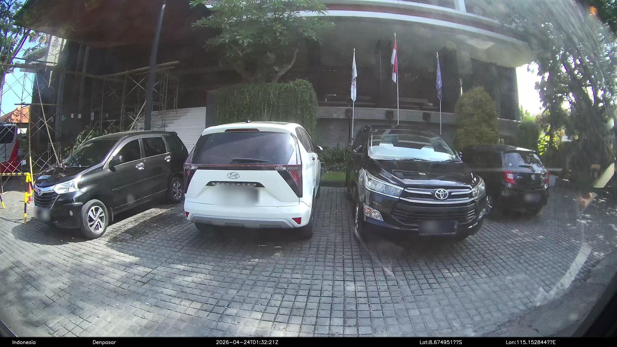 Street view near Ixora Resort & Villa, Legian — © Kaart---LEFT (CC BY-SA · Mapillary)