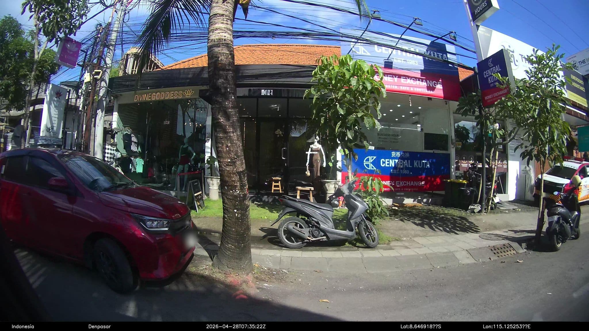 Street view near Fare Ti'I Villas by Premier Hospitality Asia, Dalung — © Kaart---RIGHT (CC BY-SA · Mapillary)