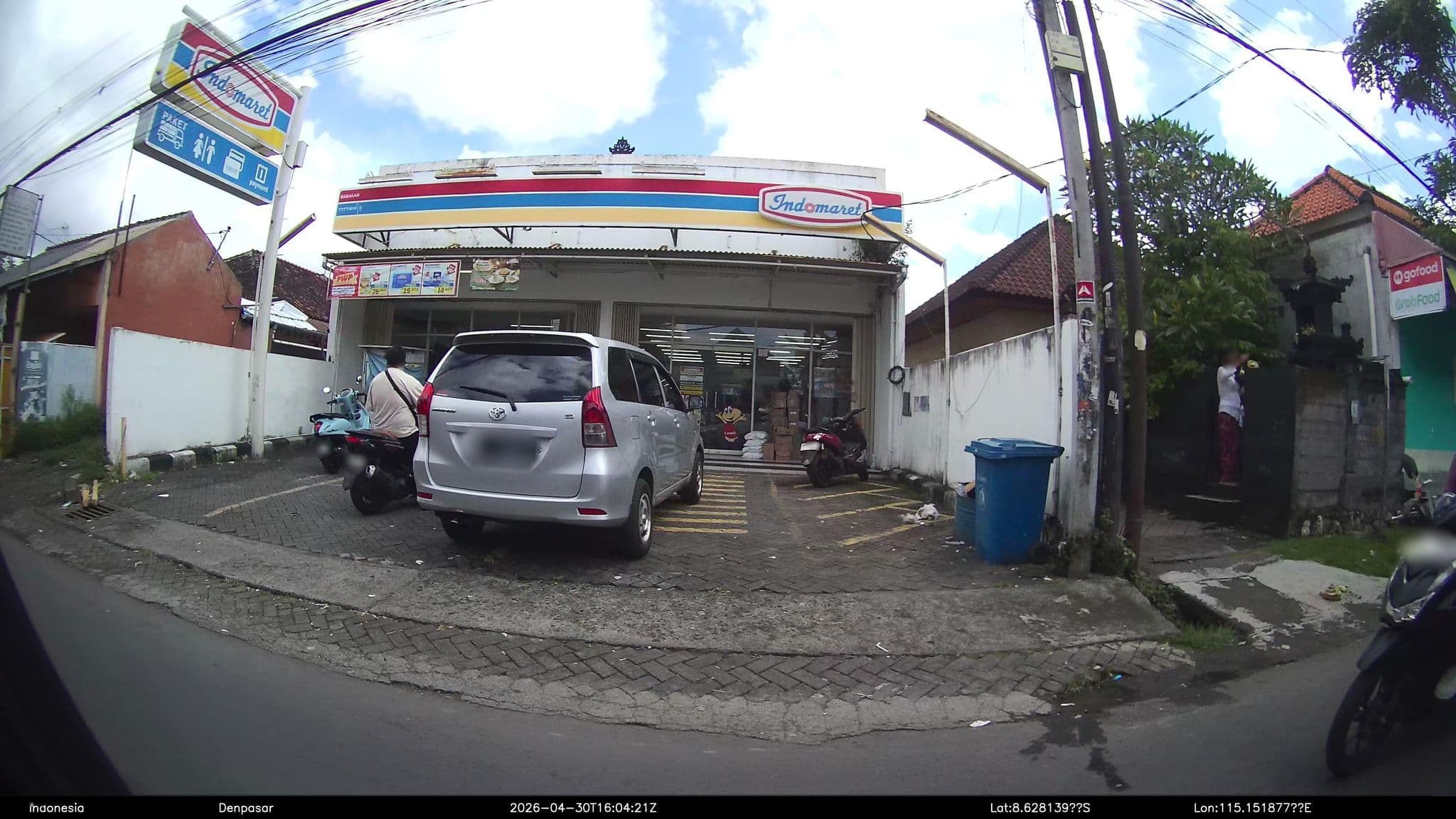 Street view near Villa Takama, Dalung — © Kaart---RIGHT (CC BY-SA · Mapillary)