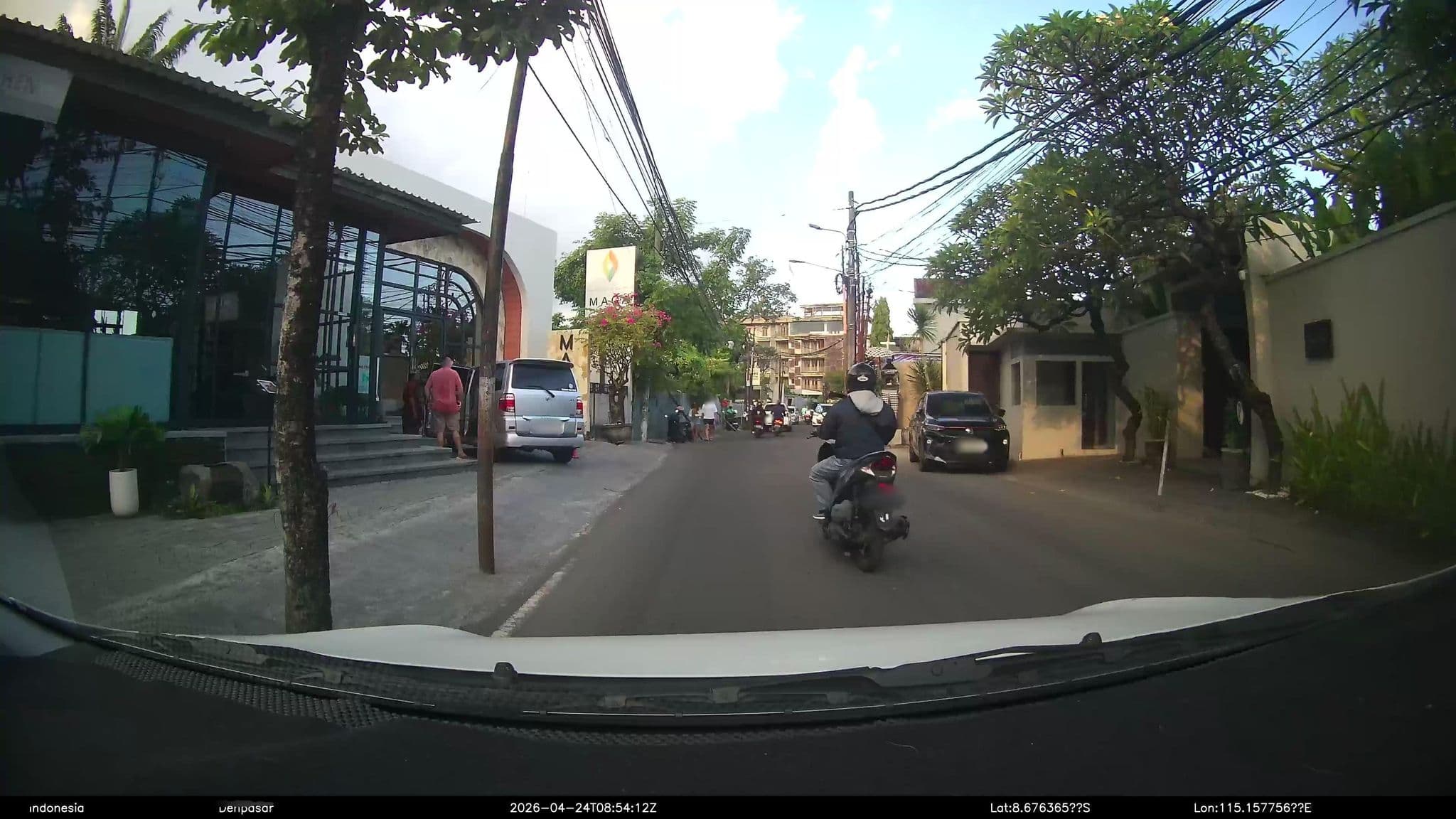 Street view near Maca Villas & Spa, Legian — © Kaart---FRONT (CC BY-SA · Mapillary)
