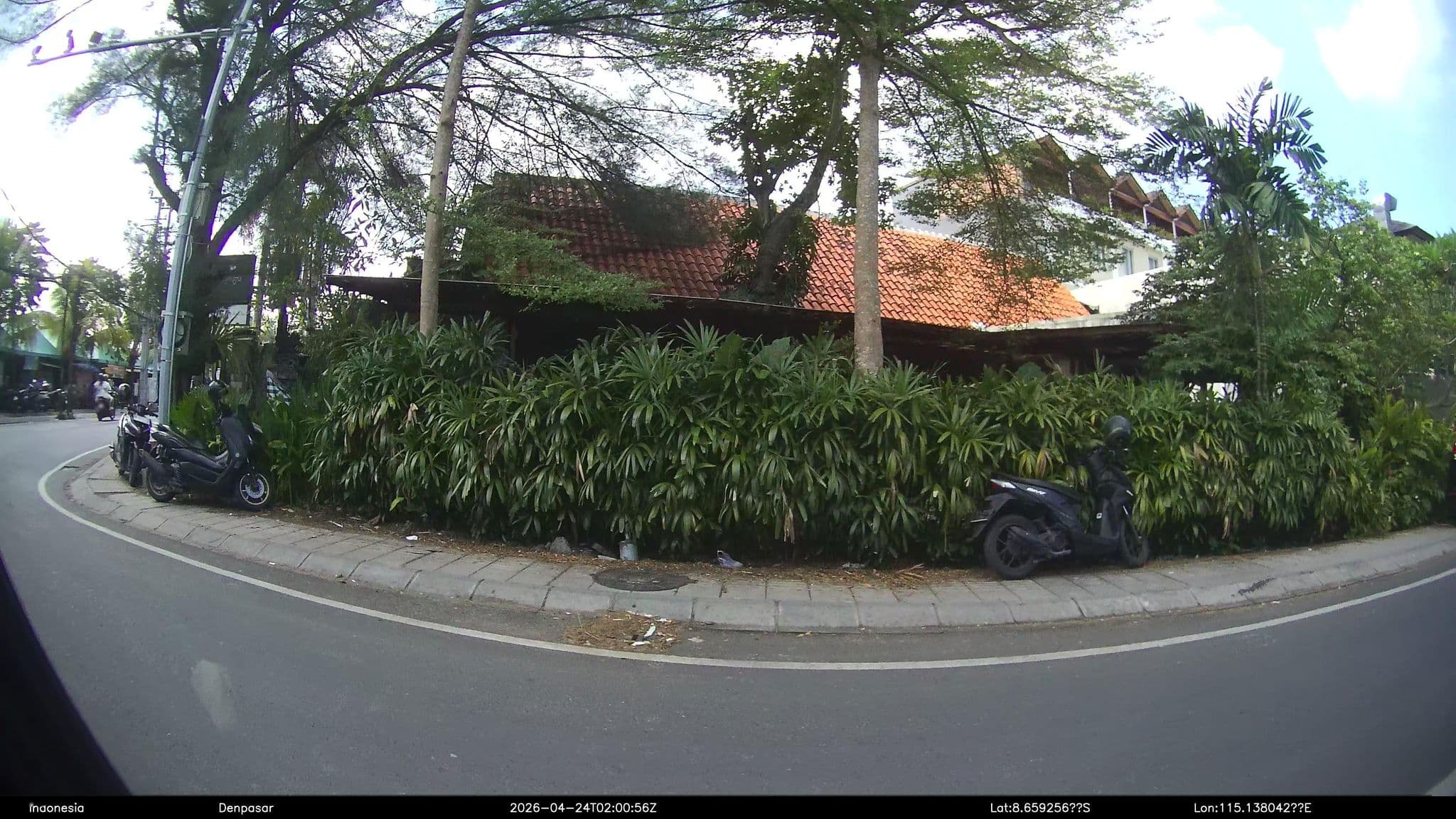 Street view near Bliss Sanctuary for Women, Dalung — © Kaart---RIGHT (CC BY-SA · Mapillary)
