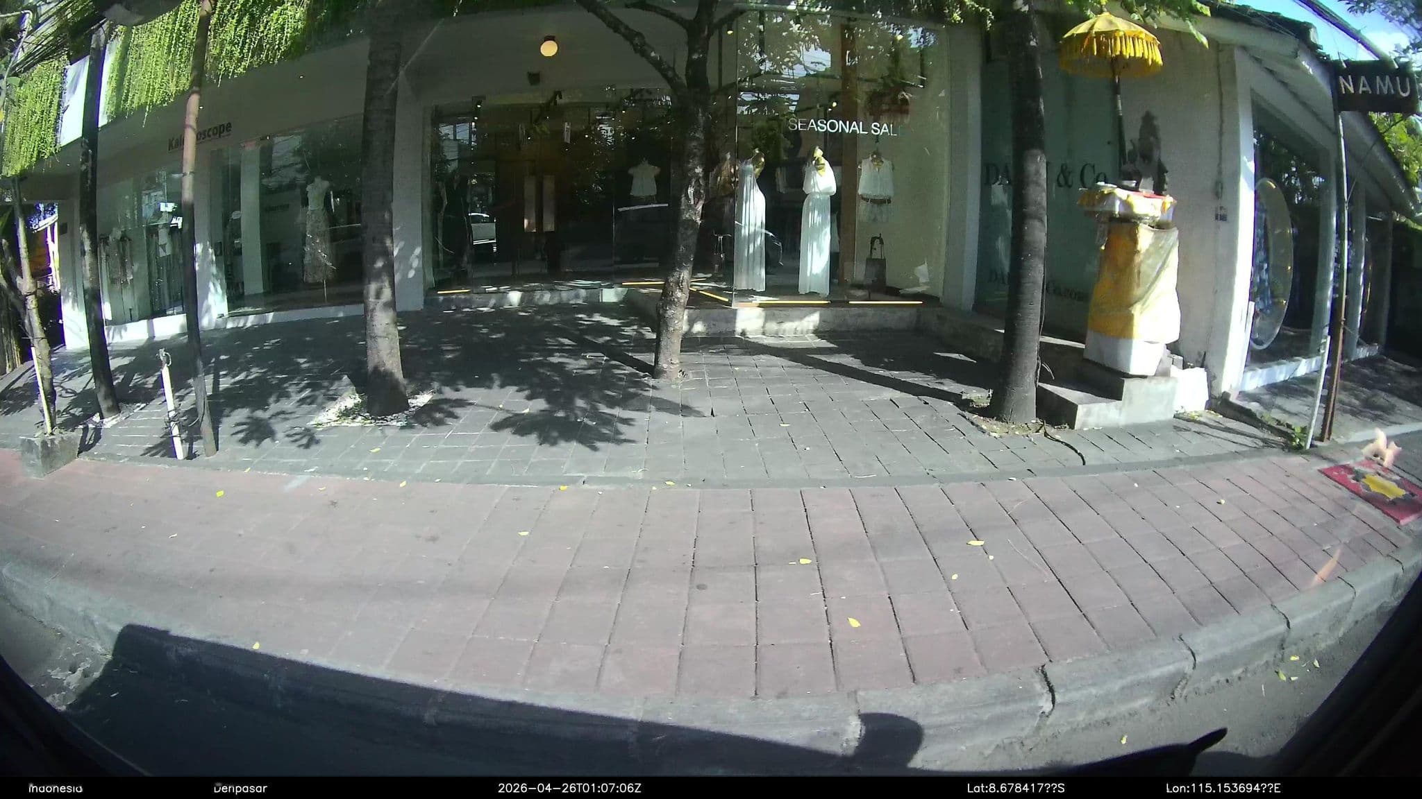 Street view near The Yubi Boutique Villas, Legian — © Kaart---LEFT (CC BY-SA · Mapillary)