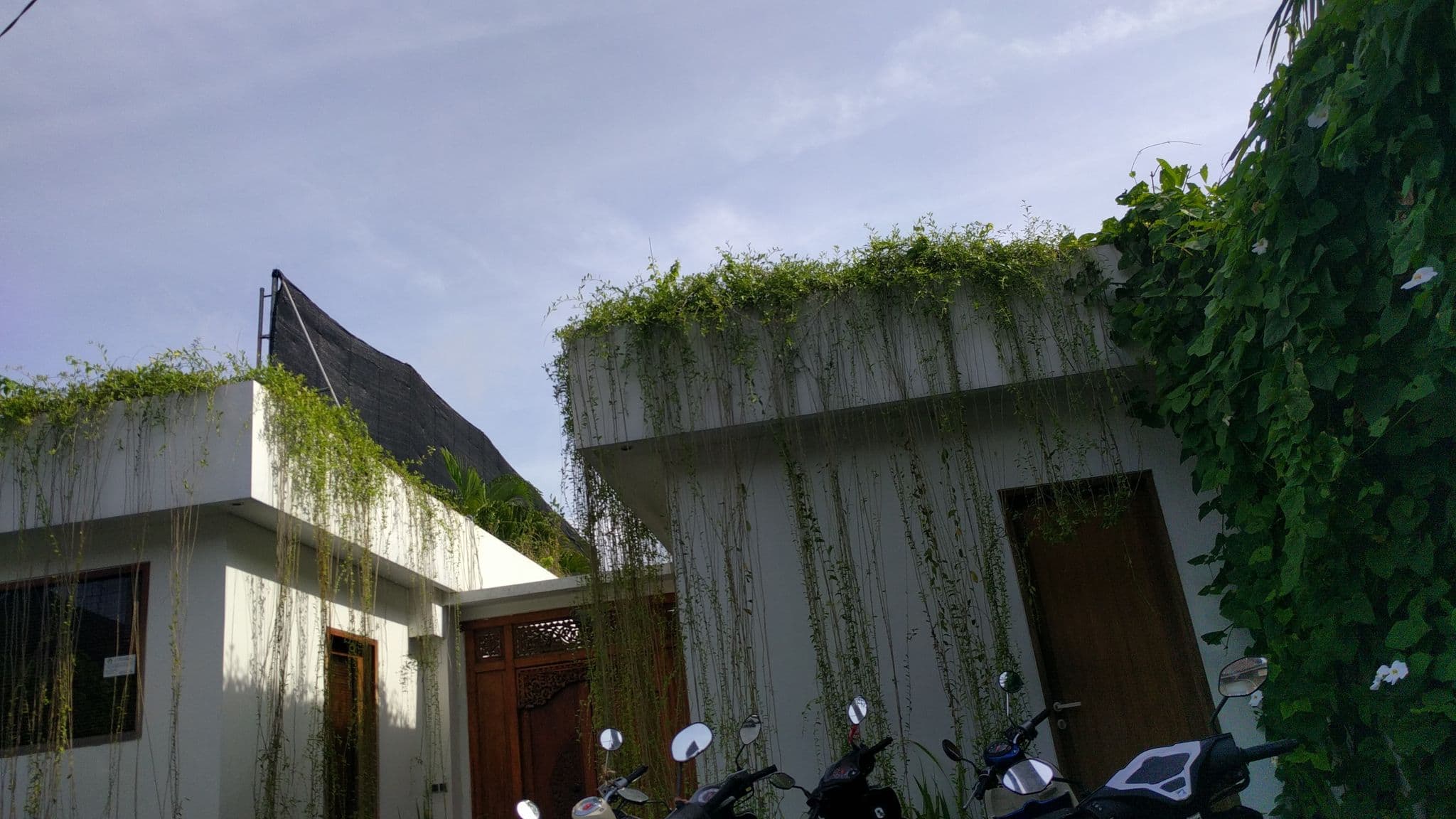 Street view near Villa Chocolat, Legian — © tfachrina (CC BY-SA · Mapillary)