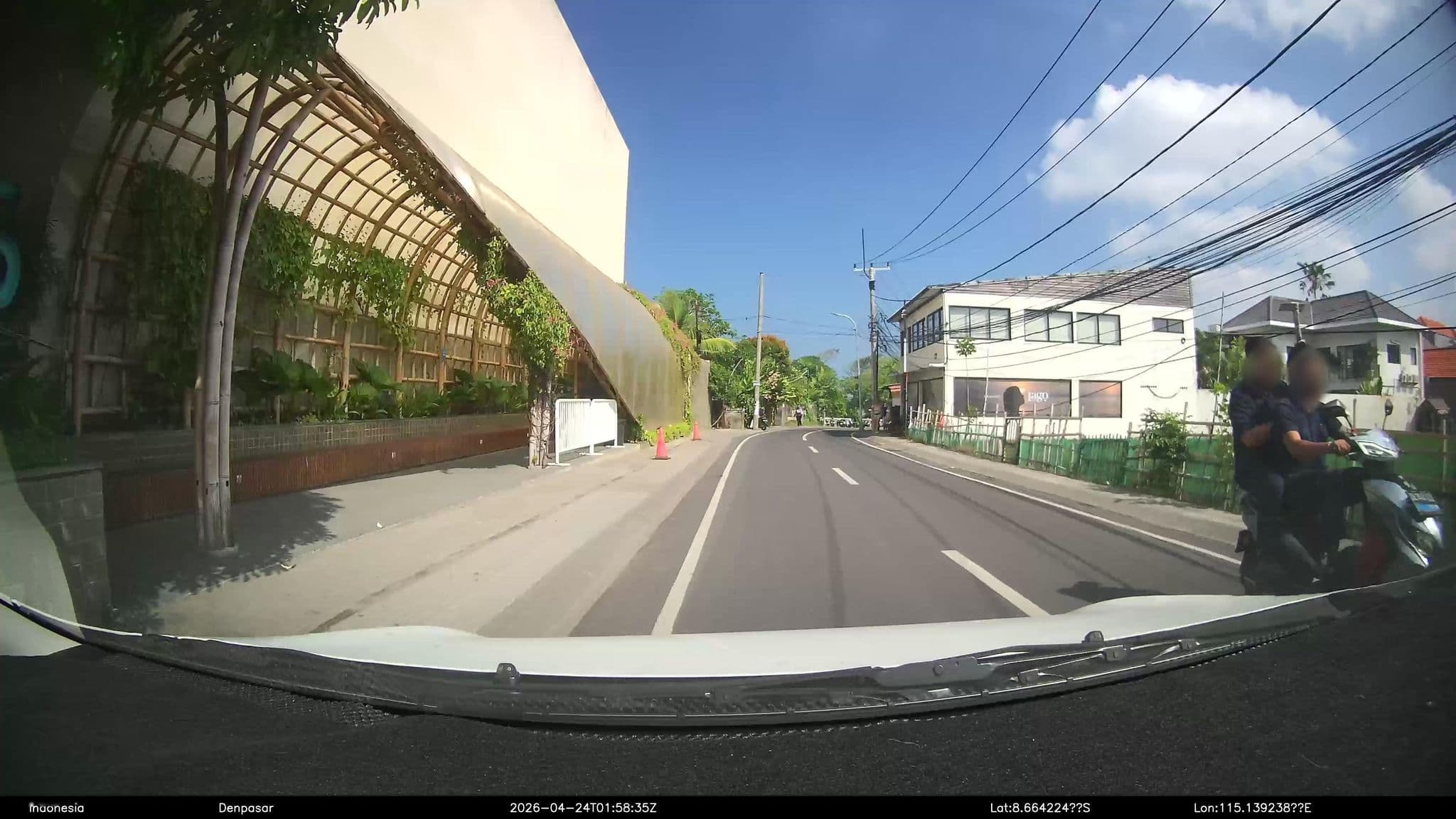 Street view near Savu Villa, Dalung — © Kaart---360 (CC BY-SA · Mapillary)