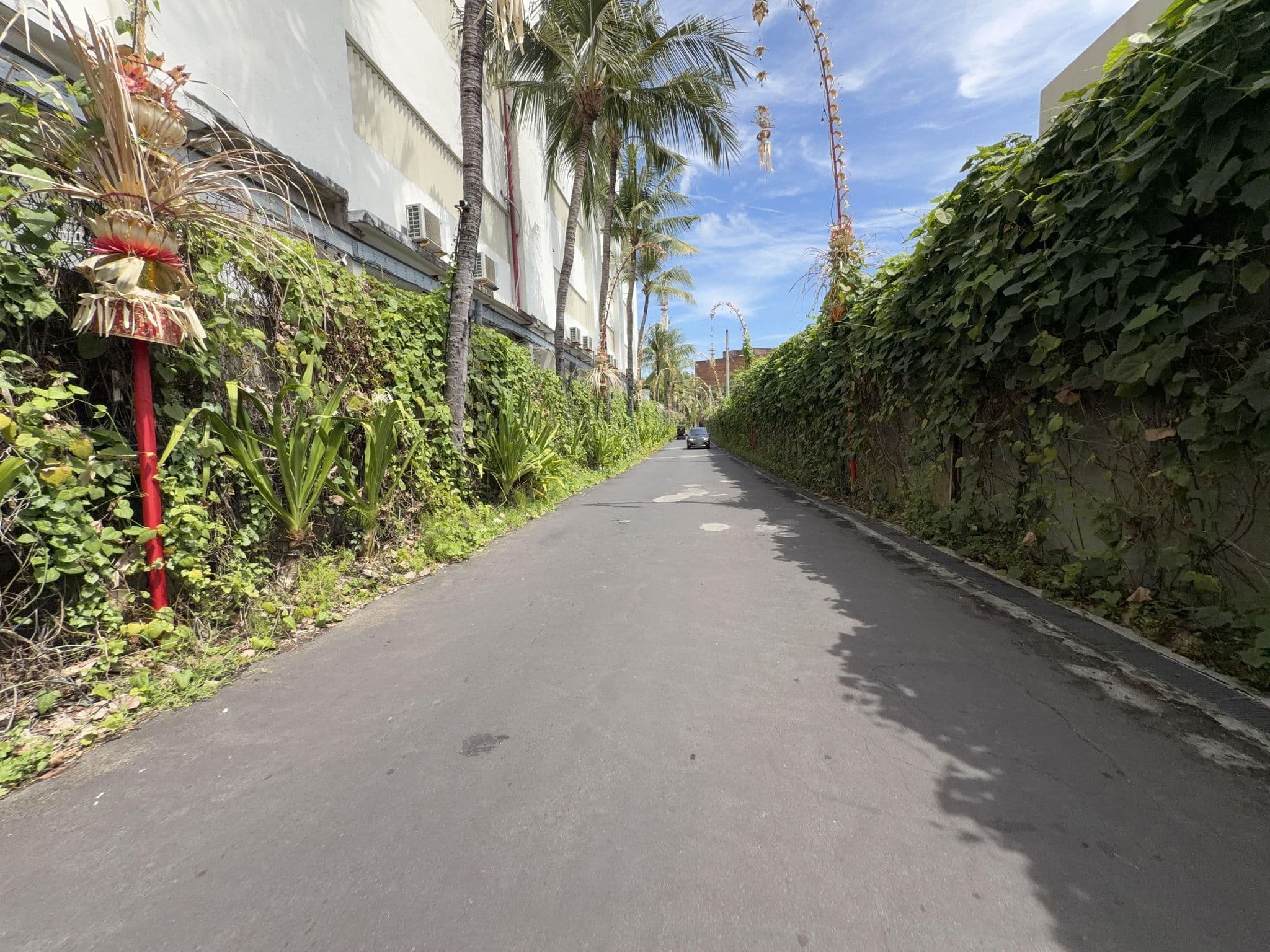 Street view near Semara Resorts And Spa, Legian — © filipb (CC BY-SA · Mapillary)
