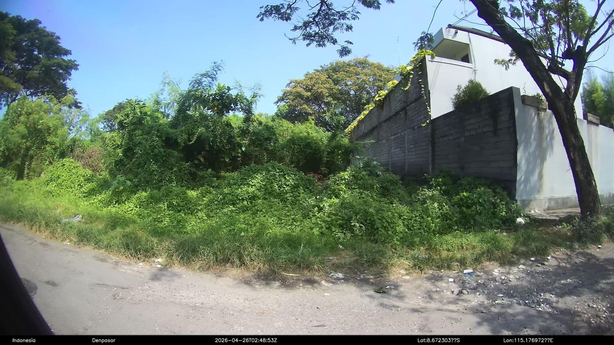 Street view near Tanjung Benoa Resorts, Legian — © Kaart---RIGHT (CC BY-SA · Mapillary)