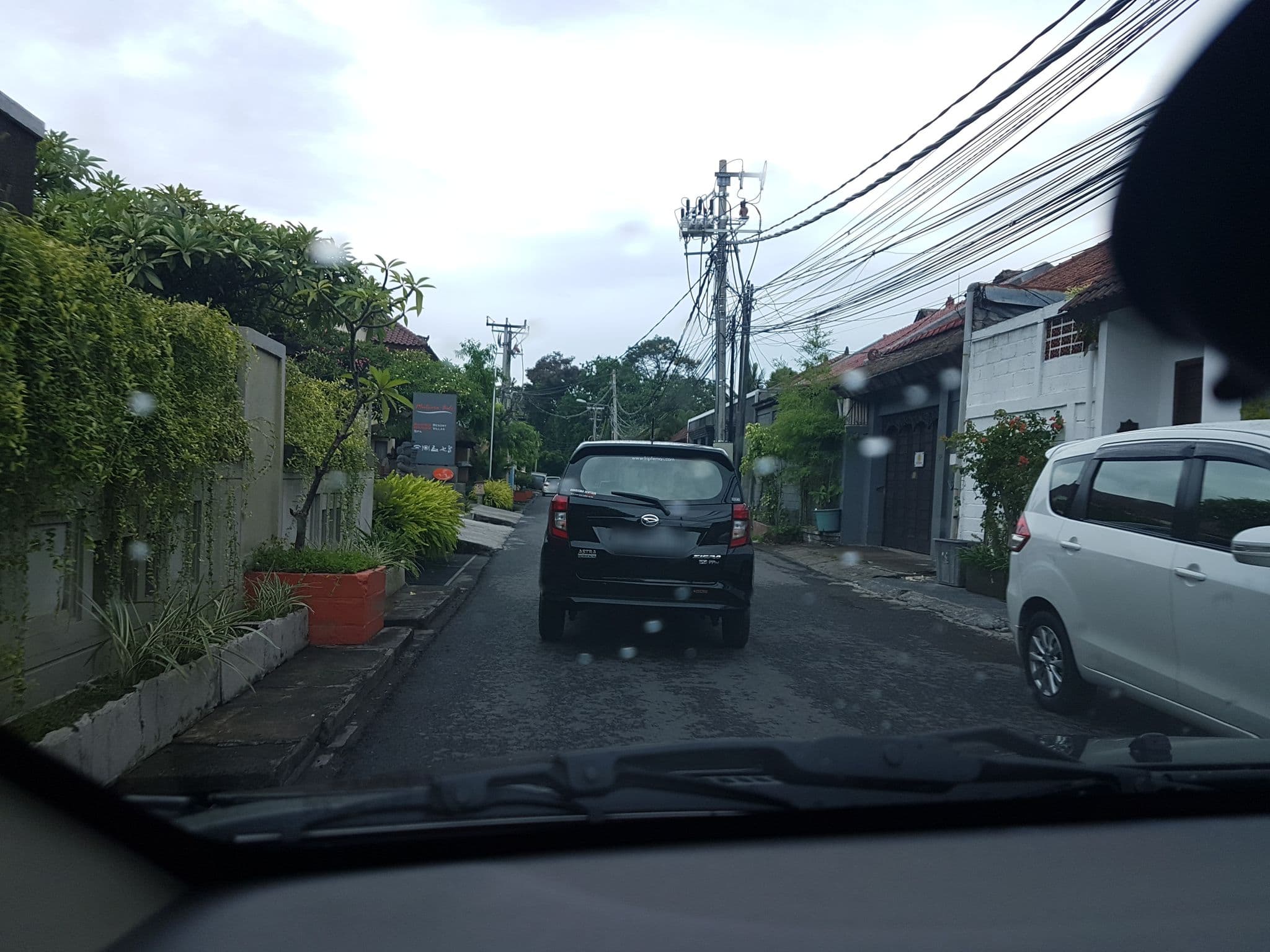 Street view near Aston Mutiara Seminyak Resort Bali, Legian — © mapfool (CC BY-SA · Mapillary)