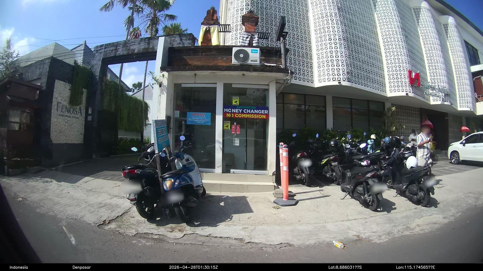Street view near FENOSA, Legian — © Kaart---RIGHT (CC BY-SA · Mapillary)