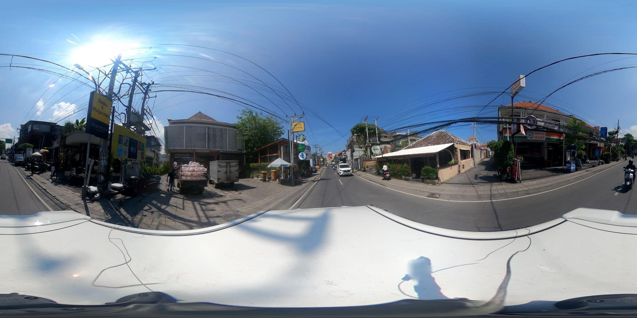 Street view near The Komu, Dalung — © Kaart---360 (CC BY-SA · Mapillary)