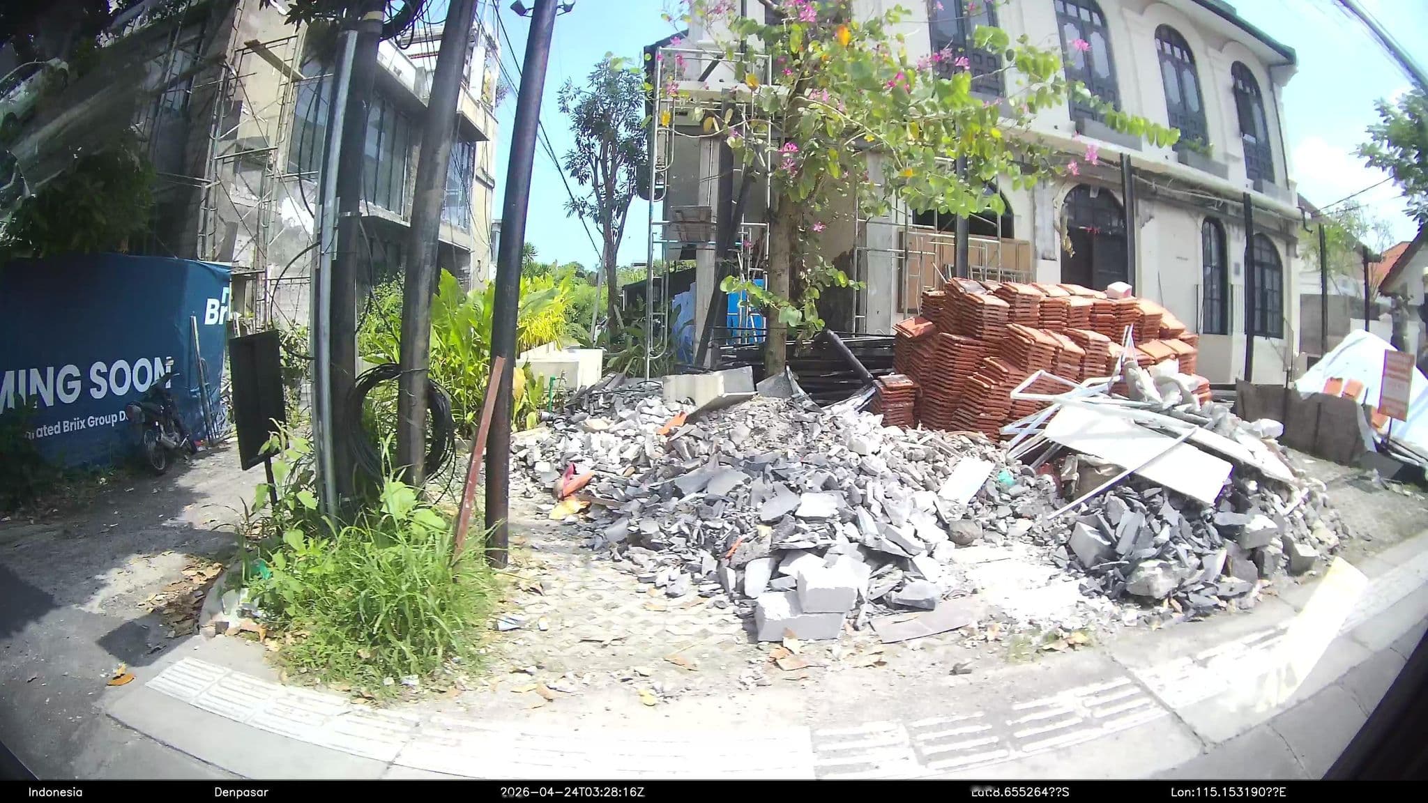 Street view near Ferry Bumbak, Dalung — © Kaart---360 (CC BY-SA · Mapillary)